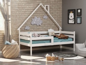 Детская кровать-домик из массива березы Соня-2 (800*1600) Белый/Лак в Миассе - miass.ok-mebel.com | фото