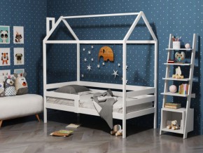 Детская кровать-домик из массива березы Соня-6 (800*1600) Белый/Лак в Миассе - miass.ok-mebel.com | фото