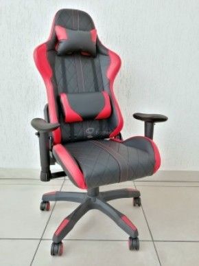 Кресло геймерское Barneo K-52 (черная экокожа красные вставки) в Миассе - miass.ok-mebel.com | фото 1