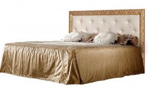 Кровать 2-х спальная (1,4 м) Тиффани штрих-лак/золото с мягким изголовьем (ТФКР140-2) в Миассе - miass.ok-mebel.com | фото