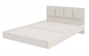 Парус Кровать 1400 на щитах (Белый) в изголовье 4 декор. квадрата в Миассе - miass.ok-mebel.com | фото