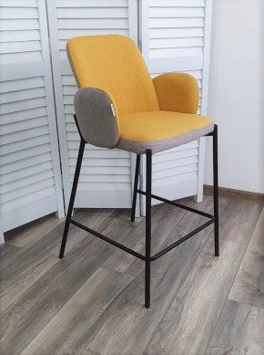 Полубарный стул NYX (H=65cm) VF106 желтый / VF120 серый М-City в Миассе - miass.ok-mebel.com | фото