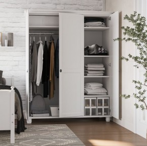 Шкаф 30 Вествик трёхдверный, массив сосны, цвет белый в Миассе - miass.ok-mebel.com | фото 4