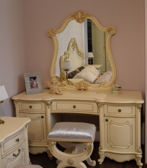 Туалетный стол Мона Лиза БЕЗ Зеркала (крем) в Миассе - miass.ok-mebel.com | фото 4